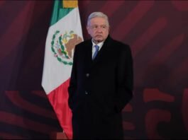 López Obrador promete Internet en todos los municipios